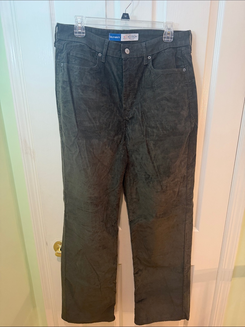 Old Navy Women's Corduroy Straight-Leg Pants in Olive Green
